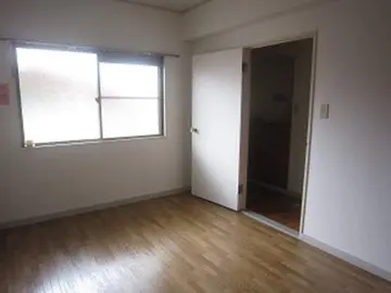 山下ハイツ 203号室