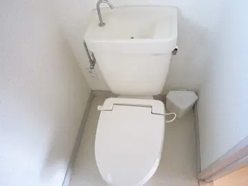 山下ハイツ 302号室