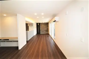 リトルノナチカ 202号室