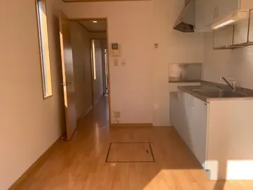 ジュネスSHU 103号室