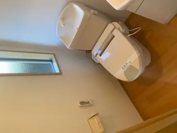 ジュネスSHU 103号室