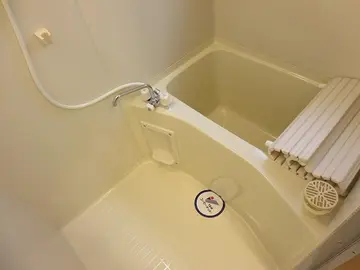 コンヴェニーレ エス 202号室