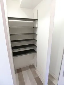 CLARE GRACE鴨池 203号室