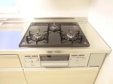 東谷山五丁目戸建 B 101号室