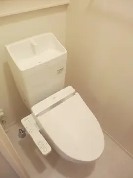 東谷山五丁目戸建 B 101号室