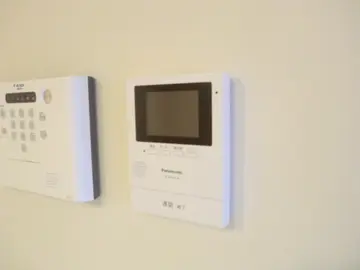 東谷山五丁目戸建 B 101号室