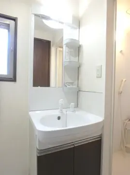 グランビルド東谷山 305号室