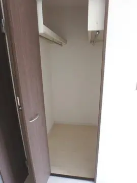 グランビルド東谷山 101号室