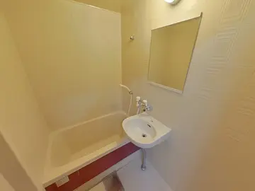 シャポー渡鹿 108号室