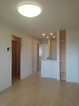 トー・アルブル B 202号室