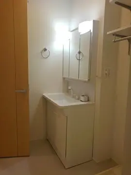 トー・アルブル B 202号室