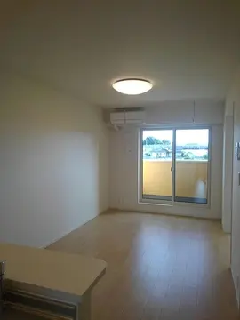 トー・アルブル B 202号室