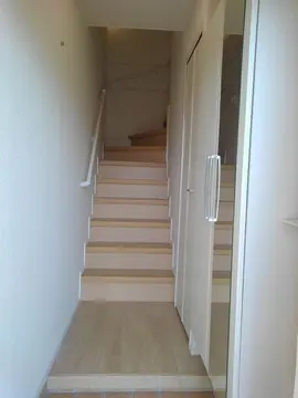 トー・アルブル B 202号室