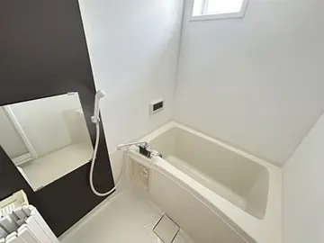 La,Tierra 光の森北B 2号室