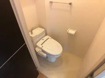 グラシュー 102号室