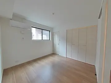 ラ・ポルテ光の森北Ⅵ 102号室