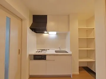 ラ・ポルテ光の森北Ⅵ 103号室