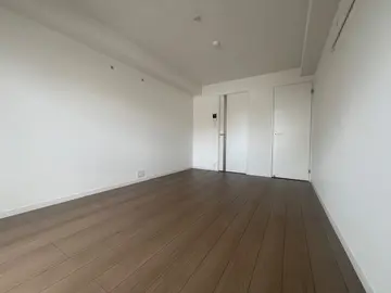 メルシー郡元 206号室