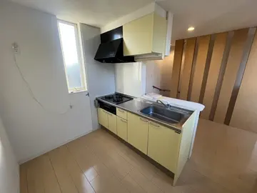 パストガーデンみずき台E 1号室