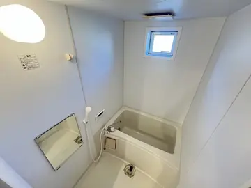 パストガーデンみずき台E 1号室