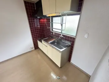 ペアーハイツ 201号室