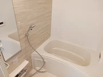 グラース・メゾン 102号室