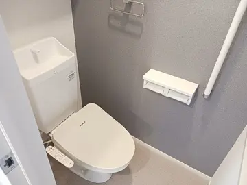 グラース・メゾン 201号室