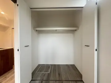 ENSTEP No.16 須屋 101号室