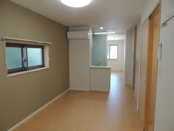 シャーメゾン純心電停前 102号室