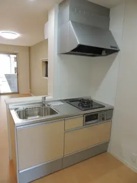 シャーメゾン純心電停前 102号室