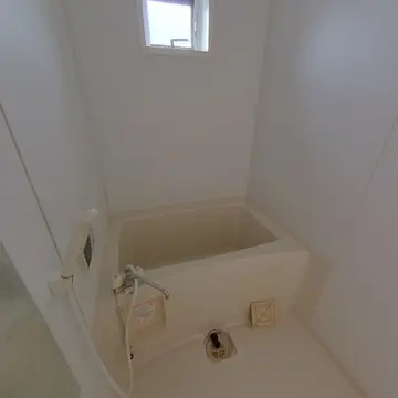 パストガーデンみずき台G 1号室