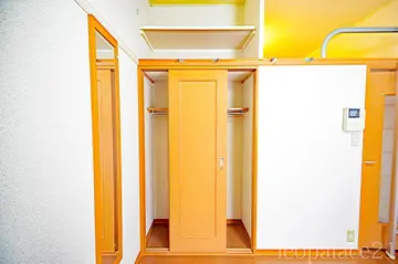 レオパレスアリエス 203号室