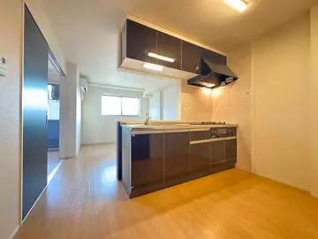 侑信輪Ⅰ 201号室