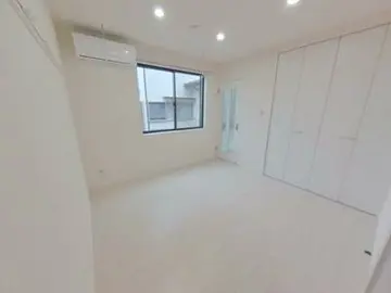 ラ・ポルテ光の森北Ⅴ 102号室