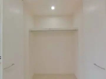 ラ・ポルテ光の森北Ⅴ 102号室