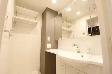 Dーroom上の原 102号室