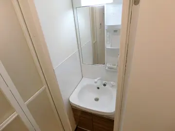 LEAD IN AIS鹿大前 5-A号室