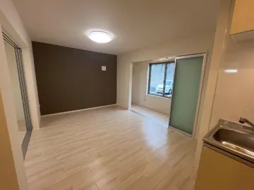 フューチャースカイ須屋 103号室