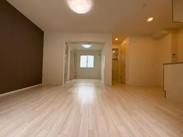 フューチャースカイ須屋 101号室