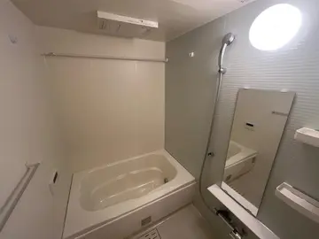 フューチャースカイ須屋 203号室