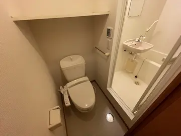 ラ・メゾン鹿児島中央 106号室