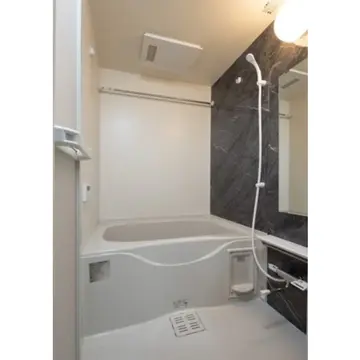 AーMENT385 102号室号室