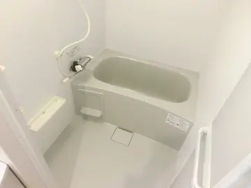 ブランジュ坪井 203号室