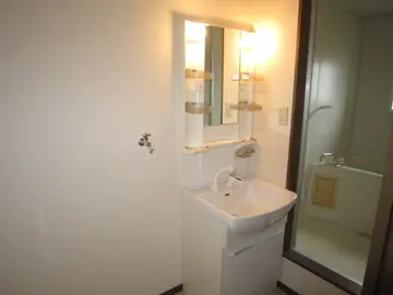 シャルマン野口 B棟 201号室