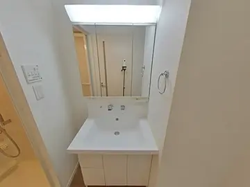 ラ・シック大江 404号室