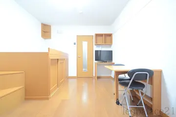 レオパレス野口 203号室