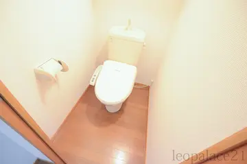 レオパレス野口 203号室