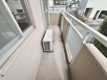 アローハイム庄口公園 201号室