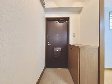 アローハイム庄口公園 201号室