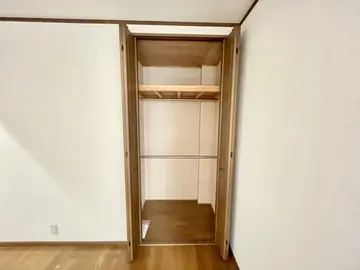 カーサ帯山B棟 102号室